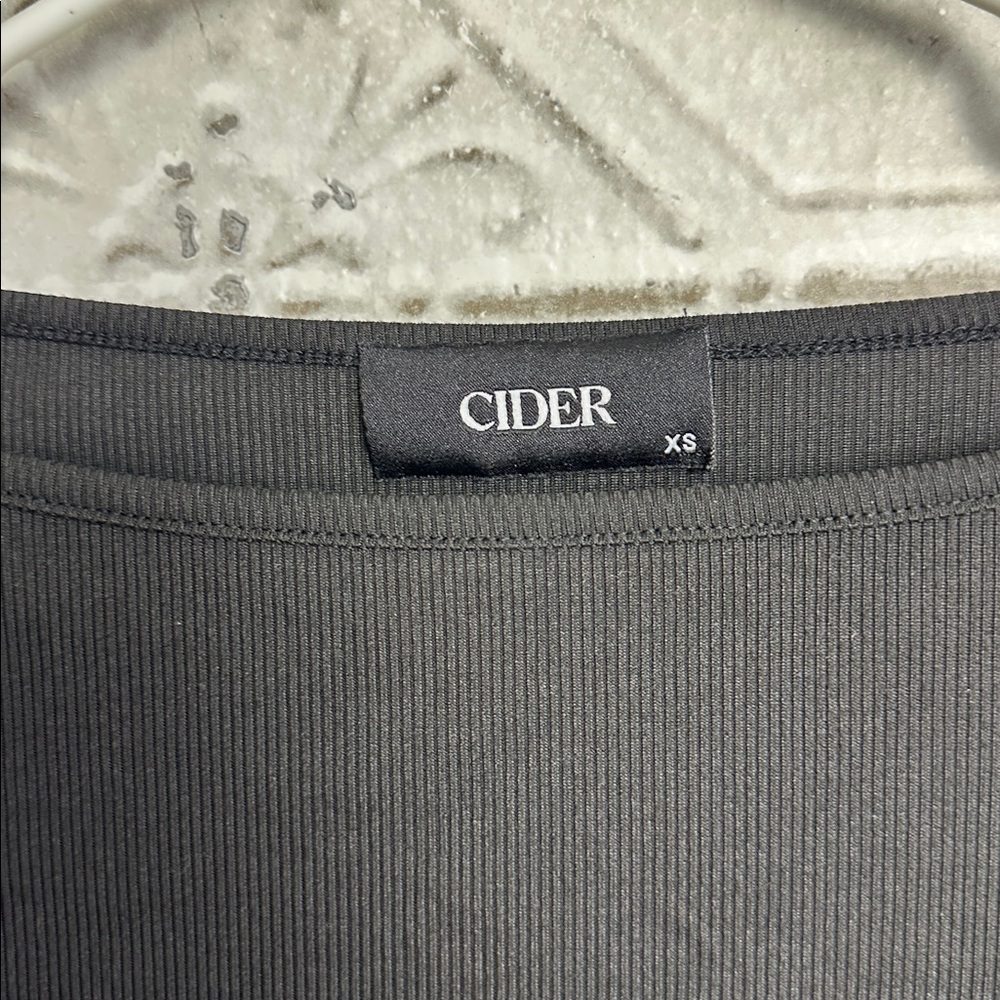 Cider Elegant Black Long Sleeve boatneck ruched top - Picture 3 of 5